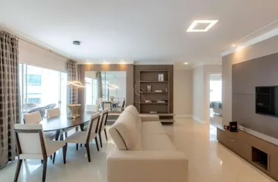 Apartamento com 3 quartos à venda na Rua 3700, 141, Centro, Balneário Camboriú