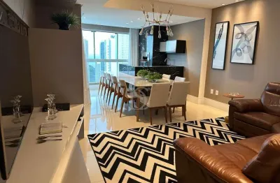 Apartamento com 3 dormitórios à venda sendo 3 suítes, 133.52 m² por - r$ 3.200.0