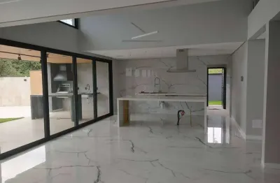 Casa com 3 quartos à venda no Santa Ângela, Poços de Caldas 