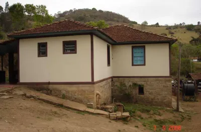 Chácara / sítio com 2 quartos à venda no Centro, Caldas 