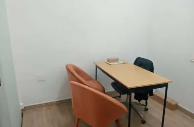 Sala comercial com 1 sala para alugar no Centro, Poços de Caldas 