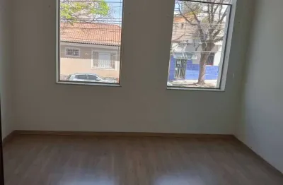 Sala comercial com 1 sala para alugar no Centro, Poços de Caldas 