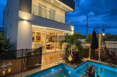 Casa em condomínio fechado com 4 quartos à venda na Via Principal Planejada Longitudinal Leste 2, S/N, Jardim Imperial, Cuiabá