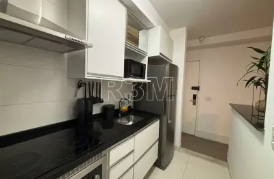 Apartamento mobiliado no brooklin com 50m² sendo 1 suíte e 1 vaga de garagem.