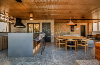 Cobertura duplex 3 suítes, 3 vagas e piscina privativa