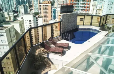 Cobertura duplex em perdizes com 407m² a.u. sendo 4 suítes (master com dois banheiros) e 5 vagas.