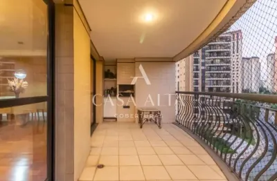Apartamento no alto da boa vista com 148 m² a.u. sendo: 3 dormitórios (3 suítes) e 3 vagas de garagem.