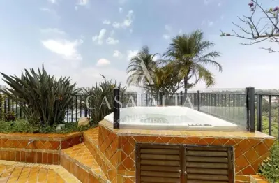 Cobertura duplex em alto da boa vista com 270m² sendo: 4 dormitórios (1 suíte) e 1 vaga de garagem.