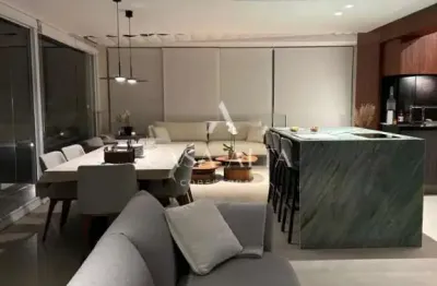 Cobertura com 230 m², 3 quartos sendo 3 suítes à venda no bairro alto de pinheiros.