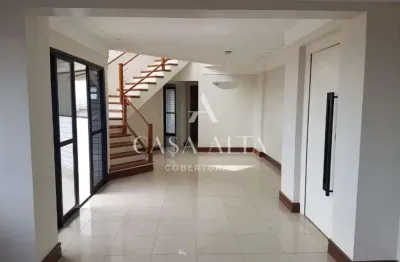 Cobertura duplex no bosque da saúde com 340m² sendo: 4 dormitórios (4 suítes) e 5 vagas de garagem.