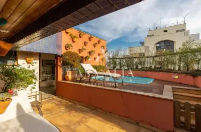 Cobertura duplex no brooklin com 297m² sendo: 3 dormitórios (3 suítes) e 4 vagas de garagem.