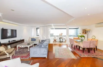 Apartamento no brooklin com 166 m² a.u. sendo: 3 dormitórios (3 suítes) e 3 vagas de garagem.