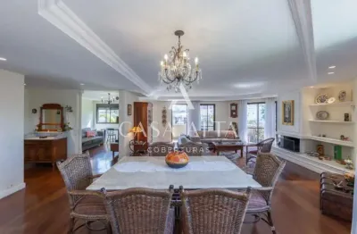 Apartamento no campo belo com 221m² a.u. sendo: 4 dormitórios (3 suítes) e 2 vagas de garagem.