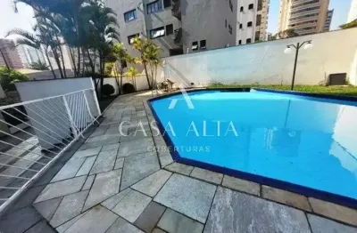 Cobertura duplex com 454 m², 3 suítes e piscina privativa à venda em moema índios.