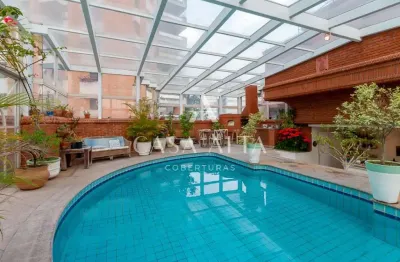 Cobertura duplex no pacaembu com 580m² sendo: 4 dormitórios (4 suítes) e 5 vagas de garagem.