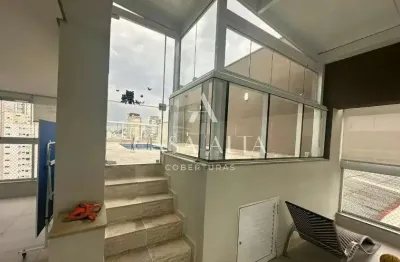 Cobertura duplex em perdizes com 256 m² a.u. sendo: 3 dormitórios (3 suítes) e 4 vagas de garagem.