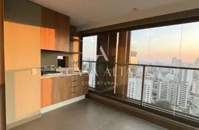 Cobertura duplex em pinheiros com 139 m² sendo: 2 dormitórios (2 suítes) e 1 vaga de garagem.