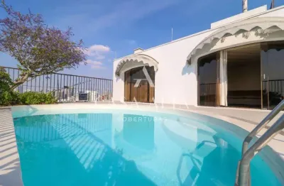 Cobertura duplex  no real parque com 476 m² a.u. sendo: 4 dormitórios (4 suítes) e 4 vagas de garagem.