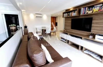Cobertura duplex na vila romana com 185 m² a.u. sendo: 3 dormitórios (2 suítes) e 3 vagas de garagem.