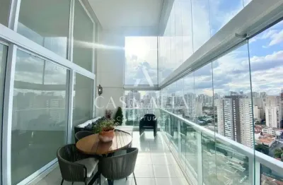 Apartamento na vila mariana com 214m² sendo: 4 dormitórios (4 suítes) e 4 vagas de garagem.