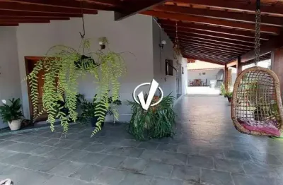 Casa com 5 quartos à venda no Parque São Domingos, Pindamonhangaba 