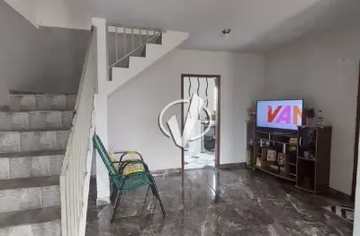 Casa com 4 quartos à venda na Vila Rica, Pindamonhangaba 