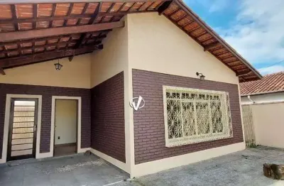 Casa com 6 quartos para alugar no Crispim, Pindamonhangaba 