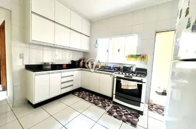 Casa com 2 quartos à venda na Vila Rica, Pindamonhangaba 