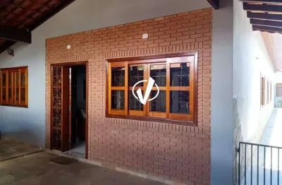 Casa com 4 quartos à venda no Alto do Cardoso, Pindamonhangaba 