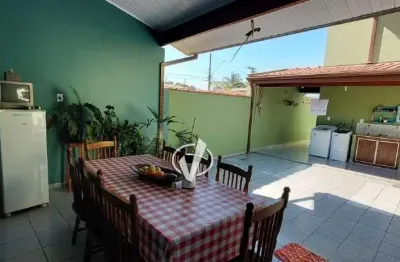 Casa com 4 quartos à venda no Jardim Cristina, Pindamonhangaba 