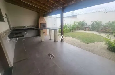 Casa em condomínio fechado com 3 quartos à venda no Condomínio Residencial e Comercial Laguna, Pindamonhangaba 