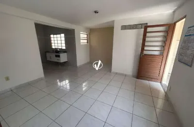 Casa com 3 quartos para alugar no Loteamento Jardim Imperial, Pindamonhangaba 