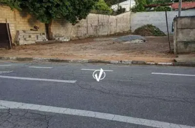 Terreno à venda no Jardim Elvira Moreira, Pindamonhangaba 