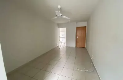 Apartamento com 3 quartos para alugar no Tabaú, Pindamonhangaba 