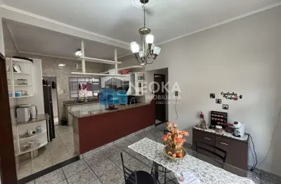 Casa com 3 quartos à venda no Jardim do Éden, Franca 