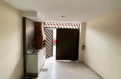 Casa para locação em nova iguaçu, andrade araújo, 2 dormitórios, 1 suíte, 3 banheiros, 1 vaga