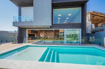 Maravilhosa casa no alphaville. tem tudo o que você precisa para ser feliz. uma vista encantadora, muito espaço, conforto e segurança e privacidade.  casa pronta, mobilhada,  toda