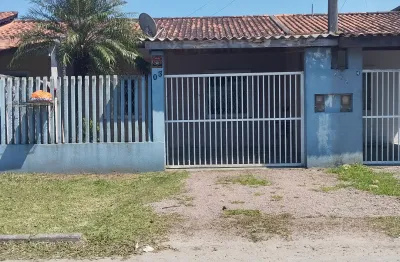 Casa de praia temporada...5 minutos da praia ( carro ) finais de semanas e feriados