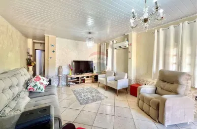 Sobrado à venda, 183m2, 03 dormitórios, bairro nossa senhora das graças, canoas, rs