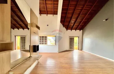 Sobrado com piscina, 2 suítes, 200m², nossa senhora das graças, canoas, rs