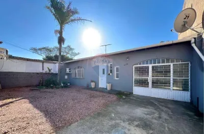 Terreno 550m² com 2 casas e piscina no bairro nossa senhora das graças em canoas -rs