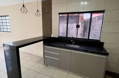 Olha essa oportunidade em Mogi Guaçu, casa com espaço no terreno e valor de MCMV