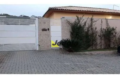 Casa térrea com 3 dormitórios à venda, 94 m² por r$ 680.000 - itaoca - guararema/sp