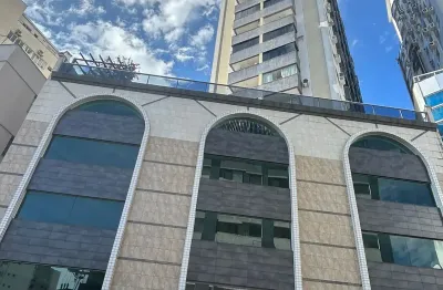 Apartamento com um quarto a venda no centro de balneario camboriu