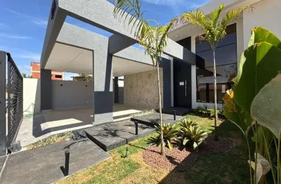 Casa de alto padrão a venda em vicente pires rua 3c