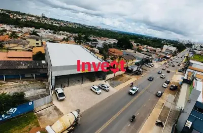 Galpão com 1.100m² , localização privilegiada , pé direito alto na rua 03 em vicente pires .