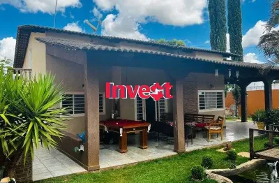 Ótima casa , 4 quartos , dentro de condomínio, churrasqueira , lote de 600 metros no conjunto 05 de arniqueiras.