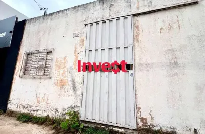 Terreno comercial com 300m² , 11 kits , de 1 quarto e 2 quartos na rua 04 b em vicente pires .