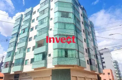 Apartamento com 2 quartos, elevador, boa localização na rua 04 em vicente pires.