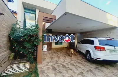Ótima casa, 4 quartos, 2 suítes, lote 400m², localizada na rua 4 - vicente pires